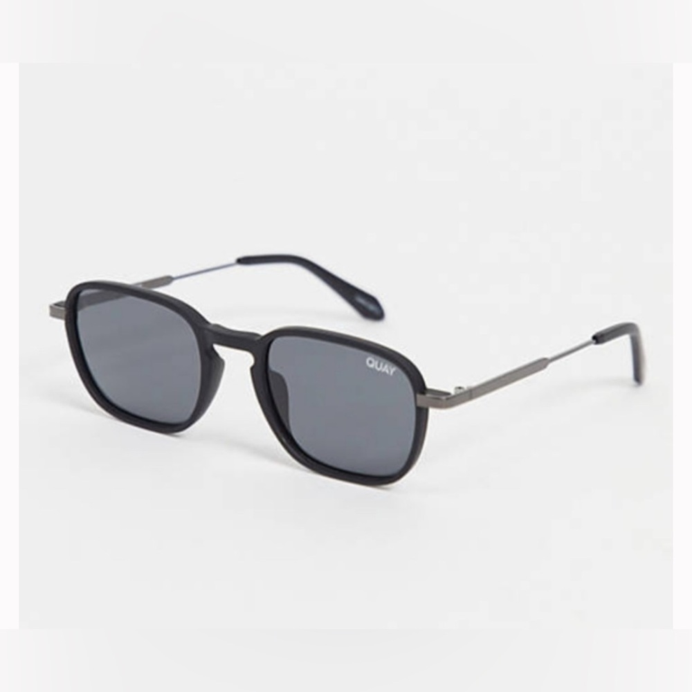 Quay Australia Black Square Sunglasses GROUNDED
